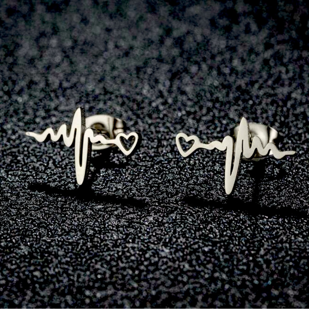 316 Surgical Stainless Steel Heartbeat Stud Earrings Nwt